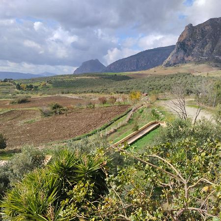 Agriturismo Masseria La Chiusa San Giuseppe Jato Exteriör bild